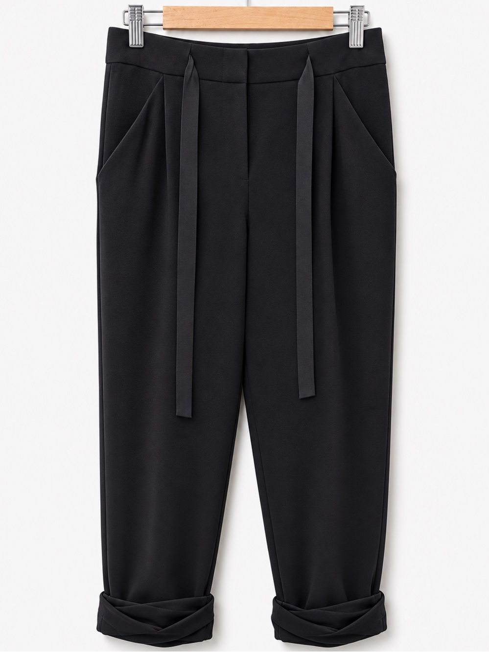WILFRED by Aritzia Black Cropped Tapered Capri Pants Tie Waist Cuffed Hem Size 2